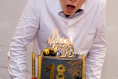 18